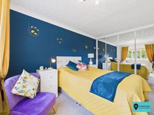 Bedroom- click for photo gallery